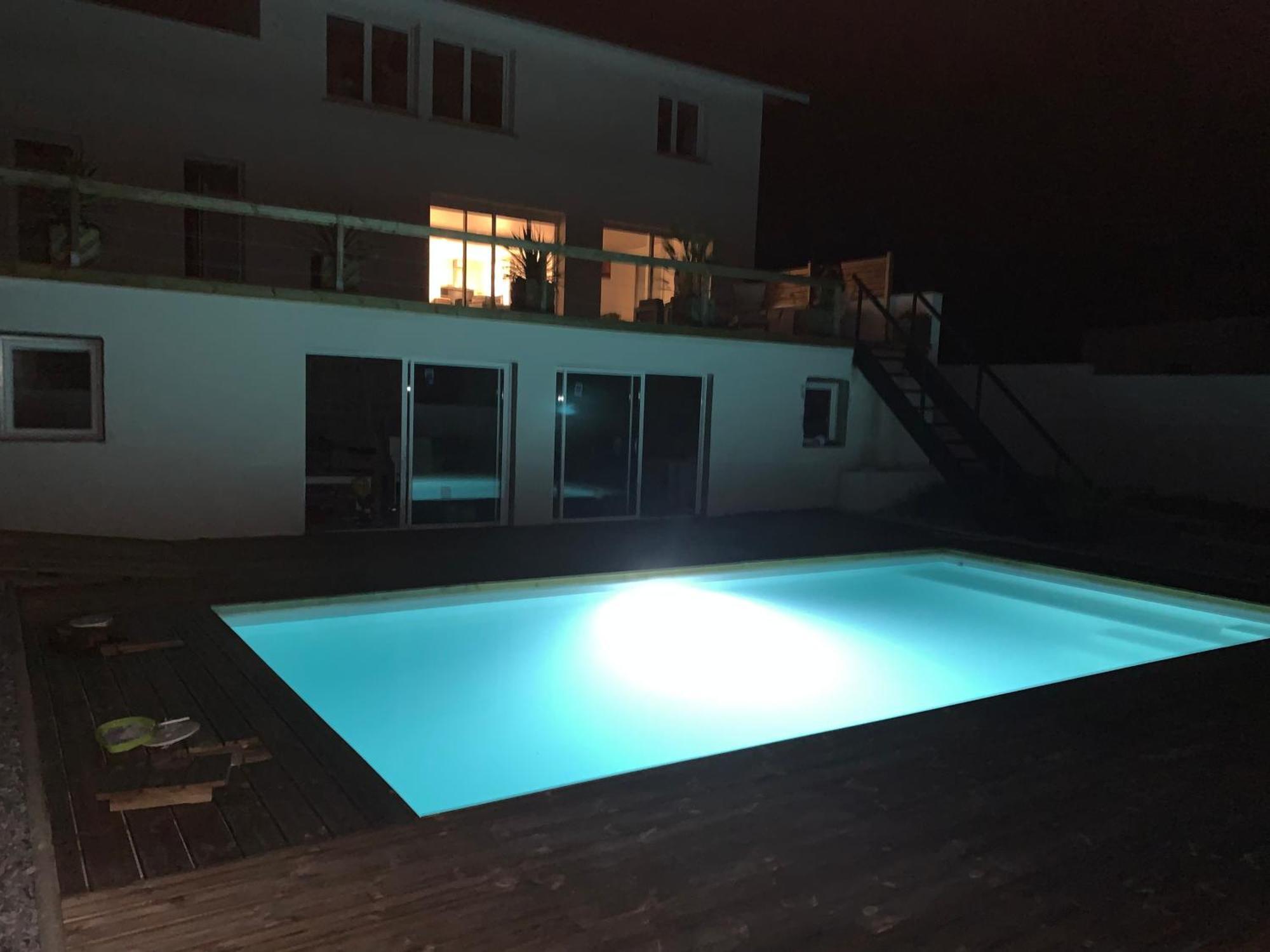 Maison Au Calme Avec Piscine Riviere-Saas-et-Gourby Dış mekan fotoğraf